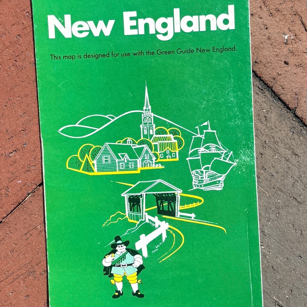 1981-82 New England Map Michelin Tourist Guide Leaf Peeper Massachusetts Maine